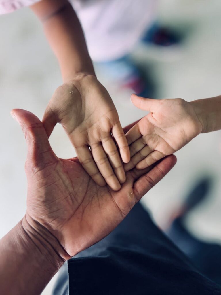 Incontro di mediazione familiare per crisi adozione